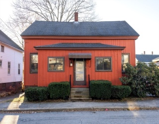 38 Park St, Webster, Massachusetts, 5 Bedrooms Bedrooms, 8 Rooms Rooms,1 BathroomBathrooms,Residential,For Sale,Park St,73463339