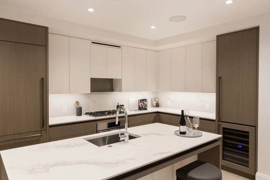 380 Harrison Ave, Boston, Massachusetts, 1 Bedroom Bedrooms, 3 Rooms Rooms,1 BathroomBathrooms,Residential,For Sale,Harrison Ave,73462813