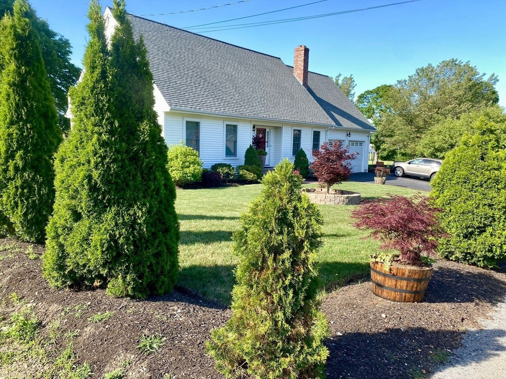 37 Union Street, Marlborough, Massachusetts, 4 Bedrooms Bedrooms, 7 Rooms Rooms,2.5 BathroomsBathrooms,Residential,For Sale,Union Street,73481978