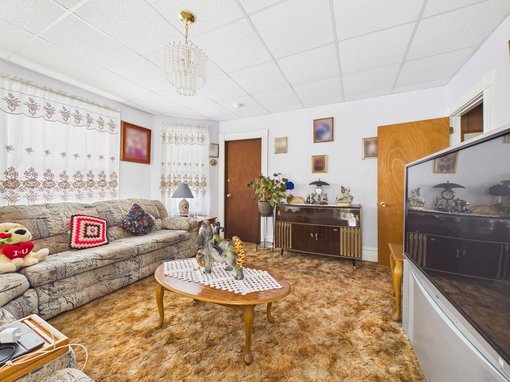 304 Cambridge St, Fall River, Massachusetts, 9 Bedrooms Bedrooms, 21 Rooms Rooms,3 BathroomsBathrooms,Residential Income,For Sale,Cambridge St,73482185