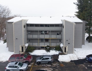 1195 Grafton St, Worcester, Massachusetts, 2 Bedrooms Bedrooms, 4 Rooms Rooms,1 BathroomBathrooms,Residential,For Sale,Grafton St,73476401