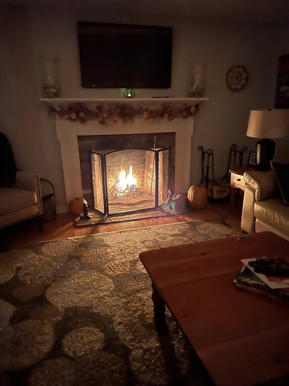 49 Snow Creek Dr, Barnstable, Massachusetts, 3 Bedrooms Bedrooms, 6 Rooms Rooms,2 BathroomsBathrooms,Residential,For Sale,Snow Creek Dr,73463894