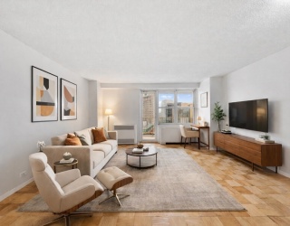 151 Tremont St, Boston, Massachusetts, 1 Bedroom Bedrooms, 3 Rooms Rooms,1 BathroomBathrooms,Residential,For Sale,Tremont St,73482443