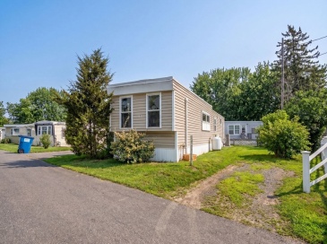 350 West Street, Ludlow, Massachusetts, 2 Bedrooms Bedrooms, 4 Rooms Rooms,1 BathroomBathrooms,Residential,For Sale,West Street,73482445 350 West Street, Ludlow, Massachusetts, 2 Bedrooms Bedrooms, 4 Rooms Rooms,1 BathroomBathrooms,Residential,For Sale,West Street,73482445