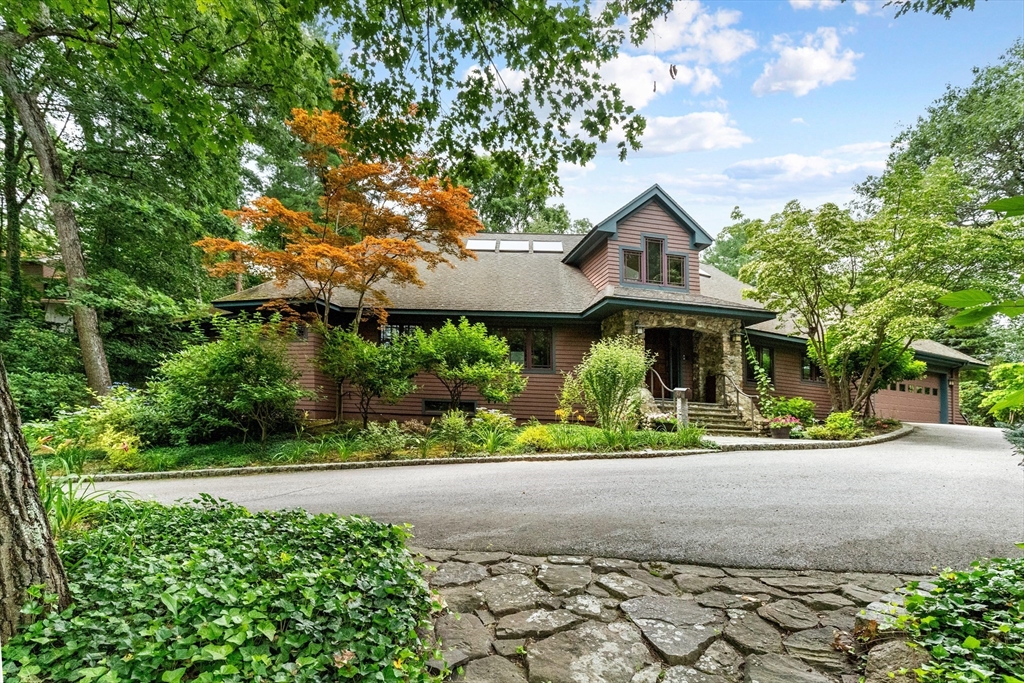 72 Meriam St, Lexington, Massachusetts, 4 Bedrooms Bedrooms, 14 Rooms Rooms,4.5 BathroomsBathrooms,Residential,For Sale,Meriam St,73482500