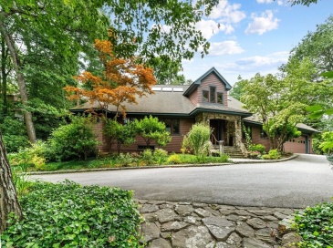 72 Meriam St, Lexington, Massachusetts, 4 Bedrooms Bedrooms, 14 Rooms Rooms,4.5 BathroomsBathrooms,Residential,For Sale,Meriam St,73482500