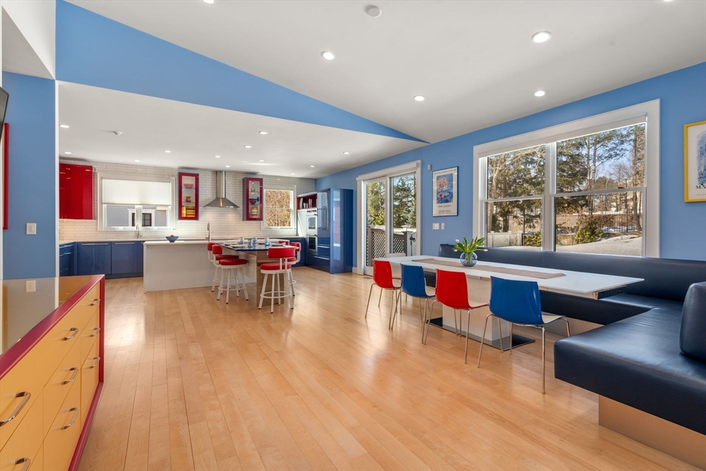 120 Crestview Road, Belmont, Massachusetts, 5 Bedrooms Bedrooms, 9 Rooms Rooms,4.5 BathroomsBathrooms,Residential,For Sale,Crestview Road,73482405