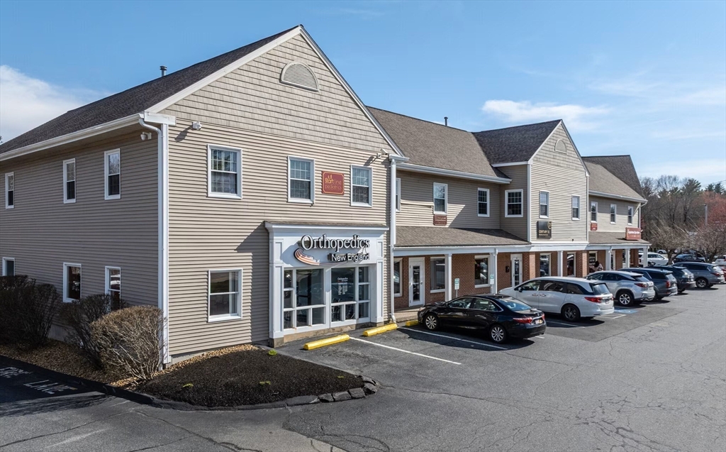 77 W Main Street, Hopkinton, Massachusetts, ,Commercial Lease,For Rent,W Main Street,73482425
