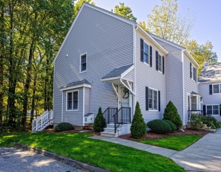 10 Shadow Brook Est, South Hadley, Massachusetts, 2 Bedrooms Bedrooms, 5 Rooms Rooms,1.5 BathroomsBathrooms,Residential,For Sale,Shadow Brook Est,73468090