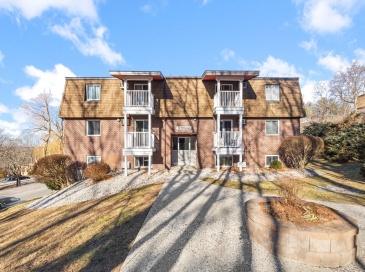 15 Wildwood St, Dracut, Massachusetts, 2 Bedrooms Bedrooms, 4 Rooms Rooms,1 BathroomBathrooms,Residential,For Sale,Wildwood St,73471011 15 Wildwood St, Dracut, Massachusetts, 2 Bedrooms Bedrooms, 4 Rooms Rooms,1 BathroomBathrooms,Residential,For Sale,Wildwood St,73471011