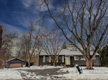 293 Morgan Street, South Hadley, Massachusetts, 4 Bedrooms Bedrooms, 10 Rooms Rooms,3 BathroomsBathrooms,Residential,For Sale,Morgan Street,73467029