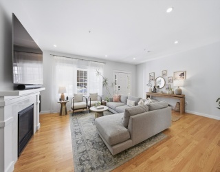 184 Main St, Acton, Massachusetts, 3 Bedrooms Bedrooms, 6 Rooms Rooms,2.5 BathroomsBathrooms,Residential,For Sale,Main St,73482827