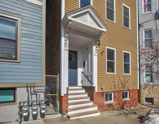 318 Princeton St, Boston, Massachusetts, 2 Bedrooms Bedrooms, 4 Rooms Rooms,1 BathroomBathrooms,Residential,For Sale,Princeton St,73482859