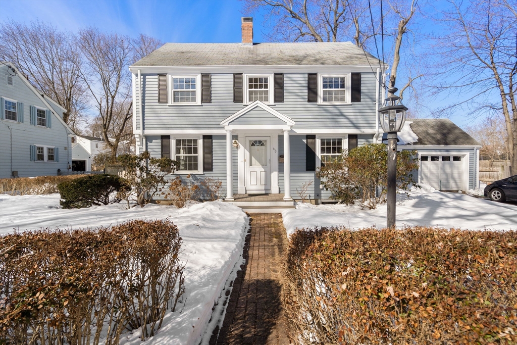 60 Lindbergh Ave, Newton, Massachusetts, 3 Bedrooms Bedrooms, 7 Rooms Rooms,1.5 BathroomsBathrooms,Residential,For Sale,Lindbergh Ave,73482757