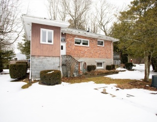 179 Robert St, Westport, Massachusetts, 3 Bedrooms Bedrooms, 6 Rooms Rooms,1.5 BathroomsBathrooms,Residential,For Sale,Robert St,73482653