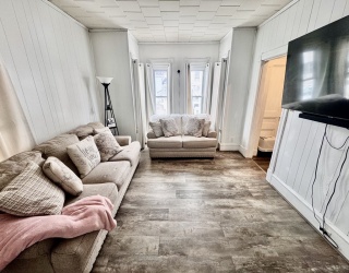 15 Barclay St, Lowell, Massachusetts, 3 Bedrooms Bedrooms, 7 Rooms Rooms,1 BathroomBathrooms,Residential,For Sale,Barclay St,73482700