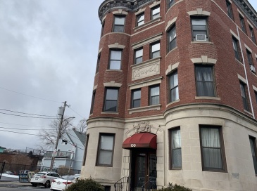 100 Linden, Boston, Massachusetts, 3 Bedrooms Bedrooms, 5 Rooms Rooms,1 BathroomBathrooms,Residential Lease,For Rent,Linden,73478558