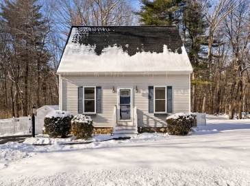 130 Crystal St, Haverhill, Massachusetts, 3 Bedrooms Bedrooms, 6 Rooms Rooms,1.5 BathroomsBathrooms,Residential,For Sale,Crystal St,73470341 130 Crystal St, Haverhill, Massachusetts, 3 Bedrooms Bedrooms, 6 Rooms Rooms,1.5 BathroomsBathrooms,Residential,For Sale,Crystal St,73470341