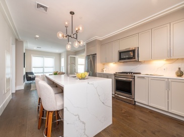 214 Market Street, Boston, Massachusetts, 2 Bedrooms Bedrooms, 5 Rooms Rooms,2 BathroomsBathrooms,Residential,For Sale,Market Street,73482990 214 Market Street, Boston, Massachusetts, 2 Bedrooms Bedrooms, 5 Rooms Rooms,2 BathroomsBathrooms,Residential,For Sale,Market Street,73482990