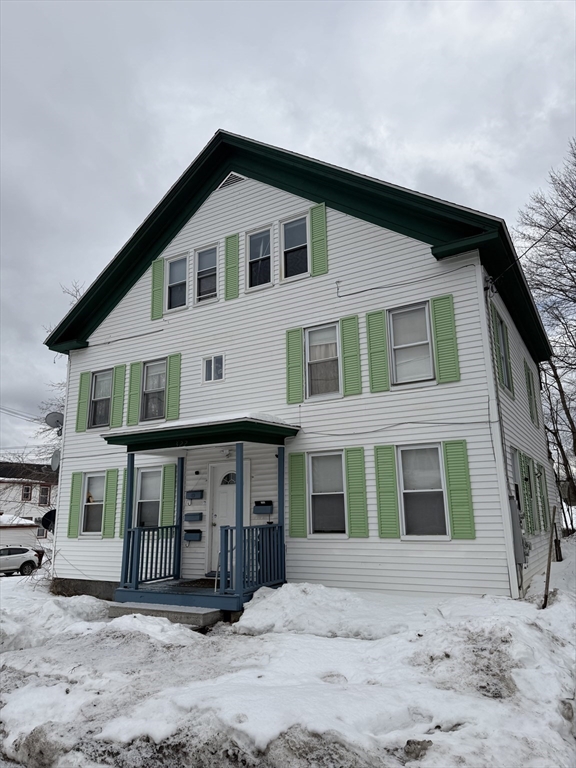 322 Central Street, Winchendon, Massachusetts, 3 Bedrooms Bedrooms, 5 Rooms Rooms,1 BathroomBathrooms,Residential Lease,For Rent,Central Street,73482208