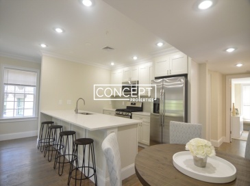 56 Cedar Street, Boston, Massachusetts, 3 Bedrooms Bedrooms, 5 Rooms Rooms,2 BathroomsBathrooms,Residential Lease,For Rent,Cedar Street,73483094