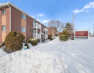 596 Boston Post Road E, Marlborough, Massachusetts, 1 Bedroom Bedrooms, 2 Rooms Rooms,1 BathroomBathrooms,Residential Lease,For Rent,Boston Post Road E,73483045