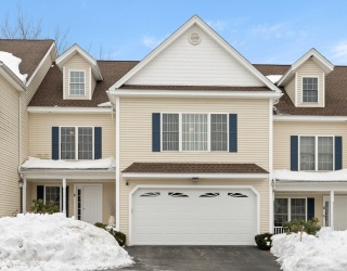 6 Ferry Rd, Methuen, Massachusetts, 3 Bedrooms Bedrooms, 8 Rooms Rooms,2.5 BathroomsBathrooms,Residential,For Sale,Ferry Rd,73483111