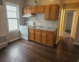 12 Harmony St, New Bedford, Massachusetts, 2 Bedrooms Bedrooms, 3 Rooms Rooms,1 BathroomBathrooms,Residential Lease,For Rent,Harmony St,73483120
