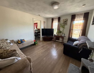 642-648 Eastern Ave, Lynn, Massachusetts, 3 Bedrooms Bedrooms, 5 Rooms Rooms,1 BathroomBathrooms,Residential Lease,For Rent,Eastern Ave,73483168