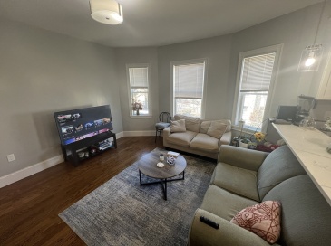 337 Highland Ave, Somerville, Massachusetts, 3 Bedrooms Bedrooms, 5 Rooms Rooms,2 BathroomsBathrooms,Residential Lease,For Rent,Highland Ave,73483167