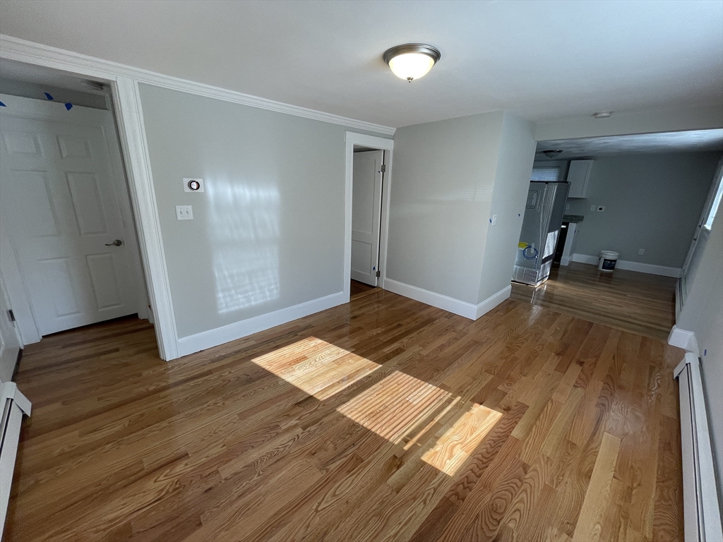 309 Highland Ave, Somerville, Massachusetts, 3 Bedrooms Bedrooms, 5 Rooms Rooms,1 BathroomBathrooms,Residential Lease,For Rent,Highland Ave,73483166