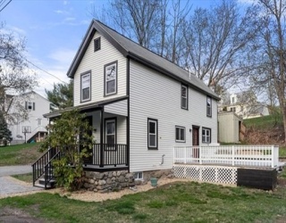 18 Wainwright Ave, Haverhill, Massachusetts, 3 Bedrooms Bedrooms, 4 Rooms Rooms,1 BathroomBathrooms,Residential,For Sale,Wainwright Ave,73483218