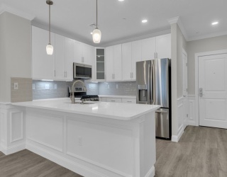 320 Middlesex, Medford, Massachusetts, 1 Bedroom Bedrooms, 3 Rooms Rooms,1 BathroomBathrooms,Residential Lease,For Rent,Middlesex,73483261