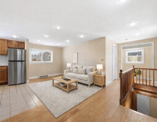 187 Hampshire St, Cambridge, Massachusetts, 2 Bedrooms Bedrooms, 7 Rooms Rooms,2 BathroomsBathrooms,Residential Lease,For Rent,Hampshire St,73483300