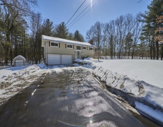 202 Brewer St, Northborough, Massachusetts, 3 Bedrooms Bedrooms, 6 Rooms Rooms,2.5 BathroomsBathrooms,Residential,For Sale,Brewer St,73483410