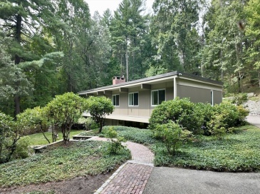 14 Overlook Dr, Weston, Massachusetts, 3 Bedrooms Bedrooms, 7 Rooms Rooms,2 BathroomsBathrooms,Residential Lease,For Rent,Overlook Dr,73483451 14 Overlook Dr, Weston, Massachusetts, 3 Bedrooms Bedrooms, 7 Rooms Rooms,2 BathroomsBathrooms,Residential Lease,For Rent,Overlook Dr,73483451