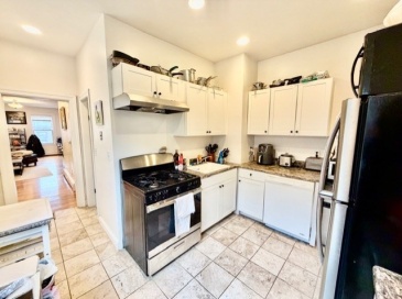 83 High, Boston, Massachusetts, 3 Bedrooms Bedrooms, 6 Rooms Rooms,1 BathroomBathrooms,Residential Lease,For Rent,High,73483454 83 High, Boston, Massachusetts, 3 Bedrooms Bedrooms, 6 Rooms Rooms,1 BathroomBathrooms,Residential Lease,For Rent,High,73483454