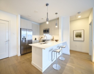 45 Lewis St, Boston, Massachusetts, 2 Bedrooms Bedrooms, 4 Rooms Rooms,2 BathroomsBathrooms,Residential,For Sale,Lewis St,73483355