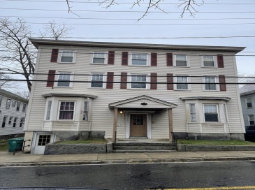 32 Mechanic St, Fitchburg, Massachusetts, 2 Bedrooms Bedrooms, 4 Rooms Rooms,1 BathroomBathrooms,Residential Lease,For Rent,Mechanic St,73483400