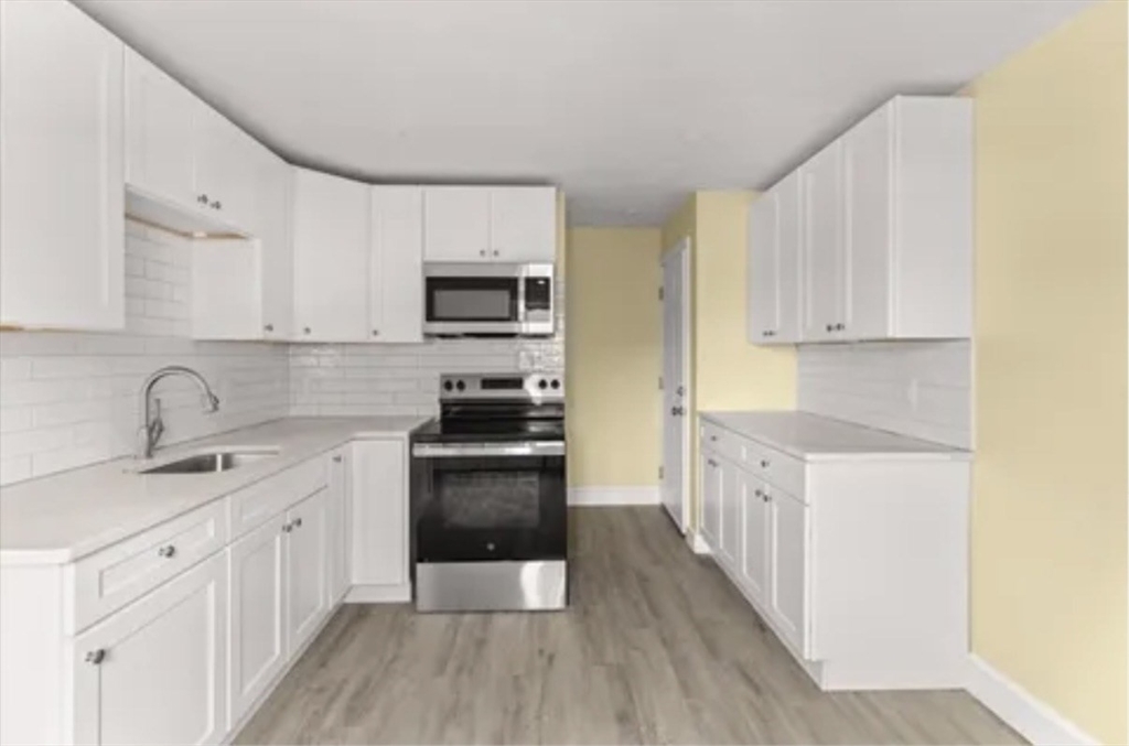 29 St Casimir Avenue, Brockton, Massachusetts, 2 Bedrooms Bedrooms, 4 Rooms Rooms,1 BathroomBathrooms,Residential Lease,For Rent,St Casimir Avenue,73483462