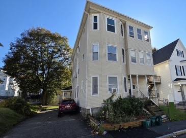 72 Seymour St, Worcester, Massachusetts, 3 Bedrooms Bedrooms, 6 Rooms Rooms,1 BathroomBathrooms,Residential Lease,For Rent,Seymour St,73447707