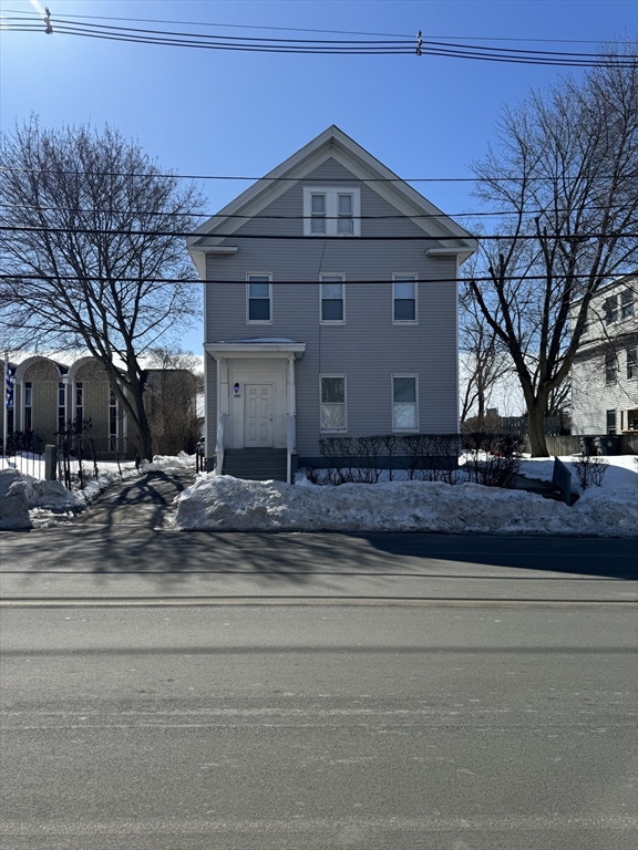 166 Winter Street, Haverhill, Massachusetts, 2 Bedrooms Bedrooms, 4 Rooms Rooms,1 BathroomBathrooms,Residential Lease,For Rent,Winter Street,73481626