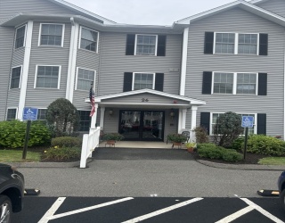 26 Greenleaves Dr, Amherst, Massachusetts, 2 Bedrooms Bedrooms, 5 Rooms Rooms,2 BathroomsBathrooms,Residential,For Sale,Greenleaves Dr,73483528