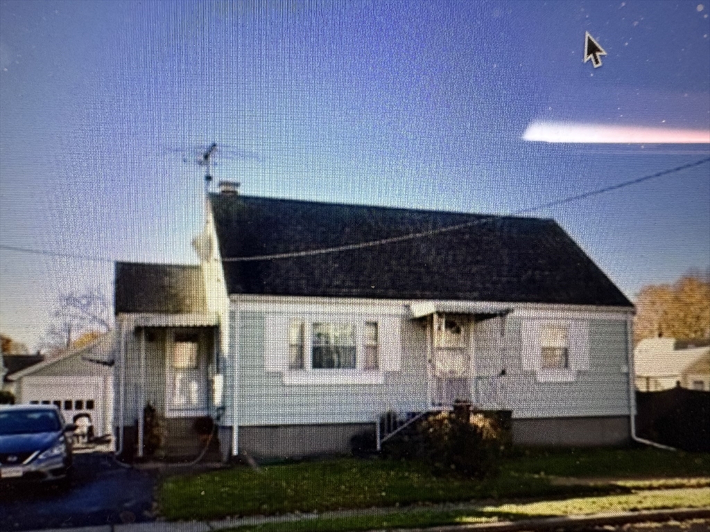 20 Beacon Blvd, Peabody, Massachusetts, 4 Bedrooms Bedrooms, 6 Rooms Rooms,1 BathroomBathrooms,Residential,For Sale,Beacon Blvd,73483550