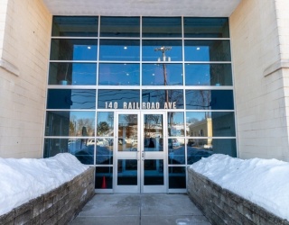 140 Railroad Ave, Norwood, Massachusetts, 2 Bedrooms Bedrooms, 4 Rooms Rooms,2 BathroomsBathrooms,Residential,For Sale,Railroad Ave,73483465