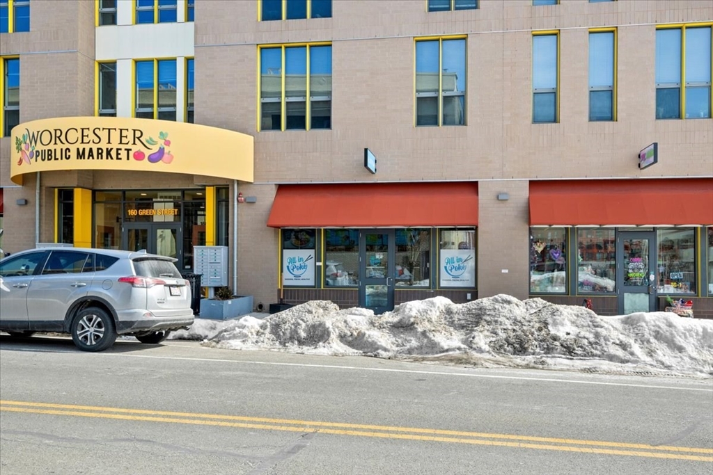 160 Green St, Worcester, Massachusetts, ,Business Opportunity,For Sale,Green St,73483485