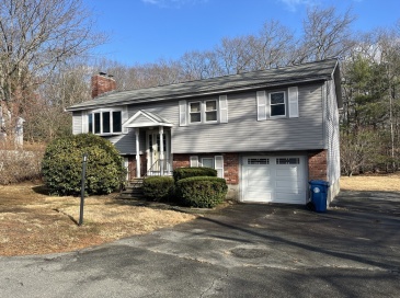 11 Town Line Rd, Burlington, Massachusetts, 3 Bedrooms Bedrooms, 6 Rooms Rooms,1.5 BathroomsBathrooms,Residential,For Sale,Town Line Rd,73469156 11 Town Line Rd, Burlington, Massachusetts, 3 Bedrooms Bedrooms, 6 Rooms Rooms,1.5 BathroomsBathrooms,Residential,For Sale,Town Line Rd,73469156
