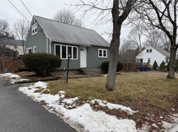 6 Anthony Rd, Tewksbury, Massachusetts, 4 Bedrooms Bedrooms, 7 Rooms Rooms,2 BathroomsBathrooms,Residential,For Sale,Anthony Rd,73468656