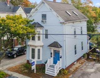 374 River St, Haverhill, Massachusetts, 5 Bedrooms Bedrooms, 12 Rooms Rooms,3 BathroomsBathrooms,Residential Income,For Sale,River St,73444500