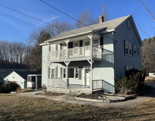 5 Maple Ave, Oxford, Massachusetts, 6 Bedrooms Bedrooms, 10 Rooms Rooms,2 BathroomsBathrooms,Residential Income,For Sale,Maple Ave,73470547